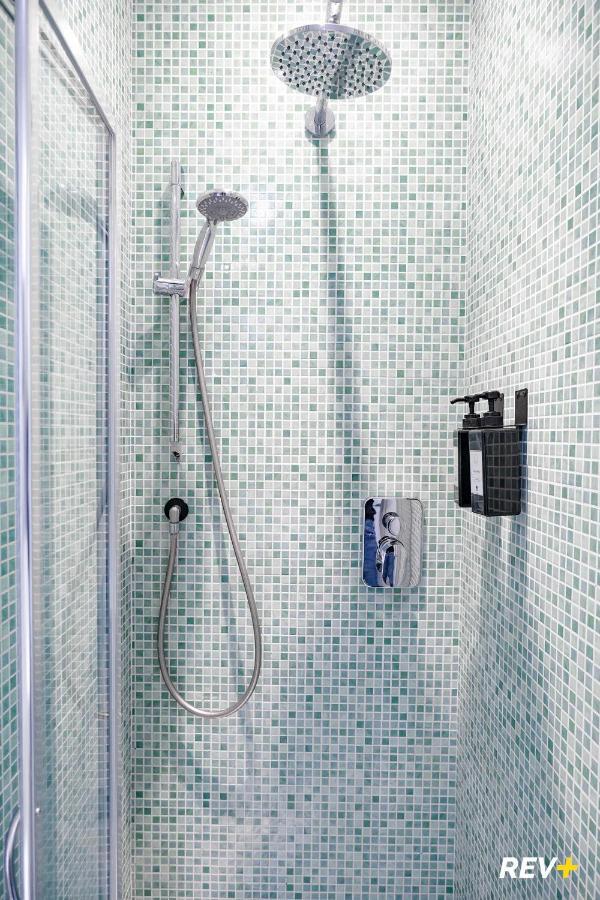 Viale Giulio Cesare Pensionat 2*
